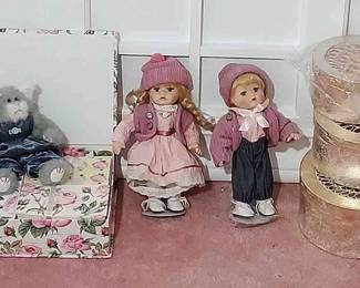2-Seymour Mann Dolls/Twice As Nice * New Stationary Set * 3 Gift/Storage Boxes