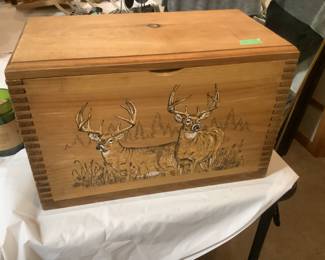 Enhanced box with deer picture