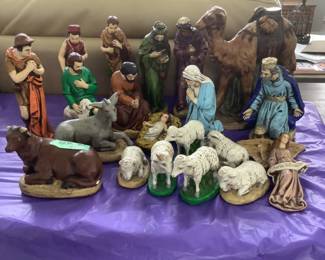 Second nativity set