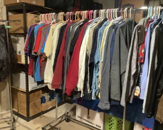 Mens long and short sleeve shirts….most are xl and 2xl