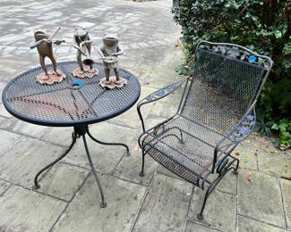Patio table and chair
Metal musical frog garden statues