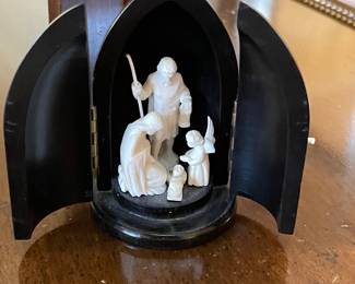 Vtg Small Nativity Scene in Wood Shrine, 3"H x 2"W,  was $30, NOW $18