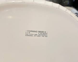 Bottom of 2.5 Corningware
