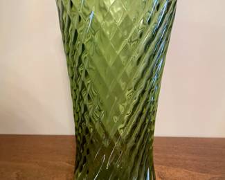 Vtg tall green glass vase, 10"H,  was $12, NOW $9
