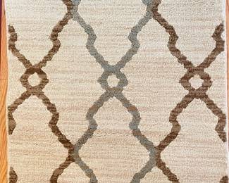 Additional closeup view of runner (thank goodness there are no holes in my socks-LOL)~