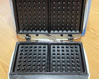 Additional view of waffle maker ~