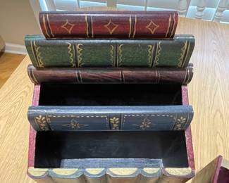 Additional View of Book box ~