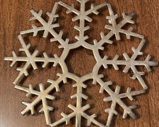 Silver Snowflake Trivet,  wss $8, NOW $6
