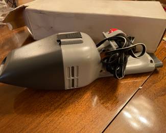 Mini car dust buster,  was $8, NOW $7