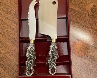 Arthurs Court cheese/charcuterie 2 piece knife set,  was $18, NOW $10