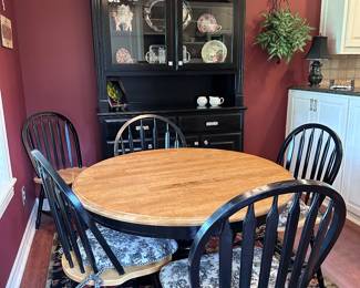 Kitchen Table and Chairs - China Cabinet 