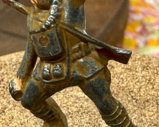 Selection of 1920-30's Barclay Manoil Toy Lead Soldiers.  