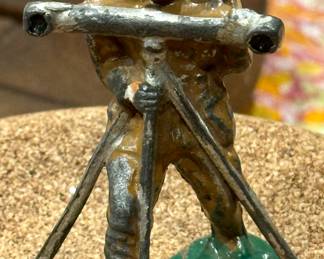 Selection of 1920-30's Barclay Manoil Toy Lead Soldiers.  