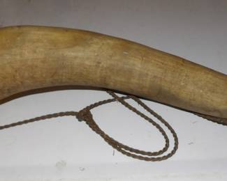 Early Powder Horn