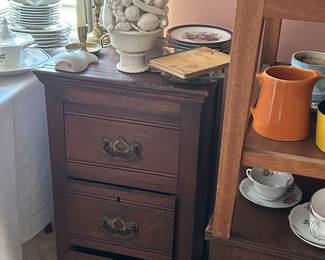 Lots of small pick up pieces!