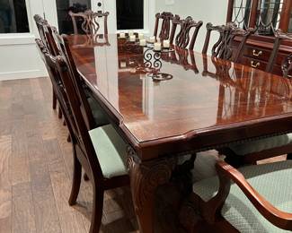 Beautiful high gloss finish 
