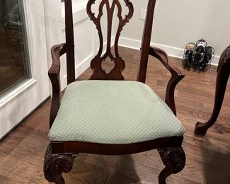 8 chairs are a Thomasville m2 chairs are similar design 