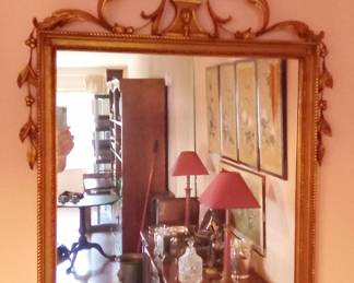 Italian Neoclassical Gilt mirror