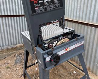 Band saw