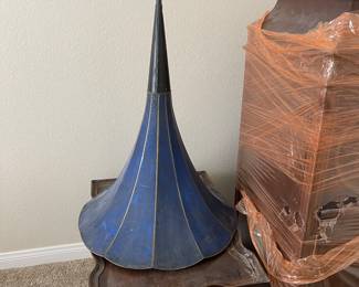 Antique record player VICTROLAS