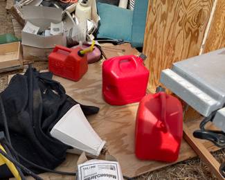 Gas cans