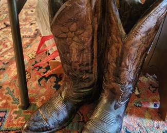 Austin boot sculpture
