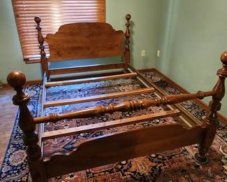 Vintage Ethan Allen bed
