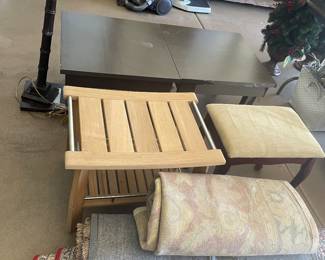 Rugs, Bath Items, Tables 