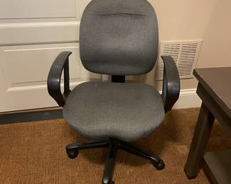 Office Chairs 