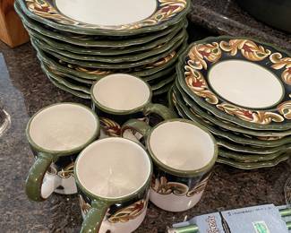 Ceramic Dinnerware 