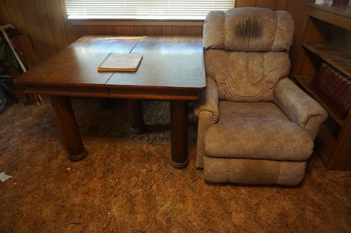 Recliner and table