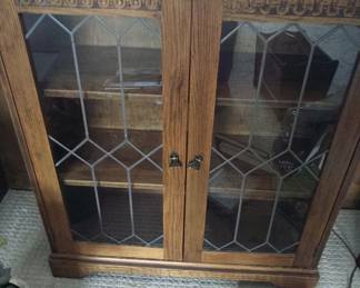 LOVELY OAK DISPLAY CABINET