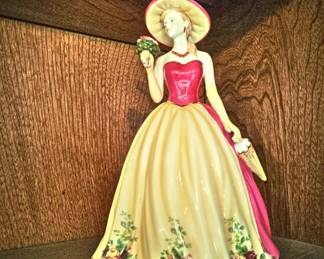 ROYAL DOULTON "Pretty Ladies" Collectible