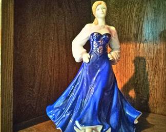 ROYAL DOULTON "Pretty Ladies" Collectible