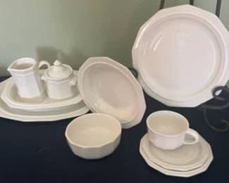 Pfaltzgraff Dishes.  Service for 12 + serving pieces....Platter, Oblong Baker, Serving Bowl, Sugar/Creamer