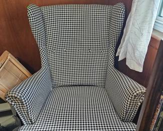 Wing back chair - price reduced to $45