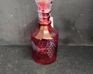 Cranberry Cut-to-Clear Decanter 