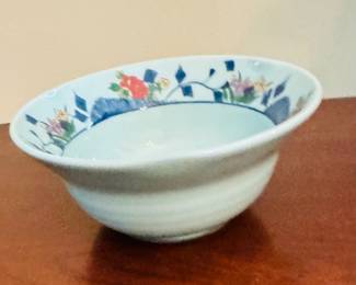 Small decorative bowl 