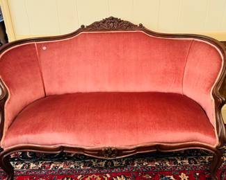 Victorian mahogany frame sofa