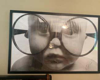 Art - Behind the Glasses
Signed photos