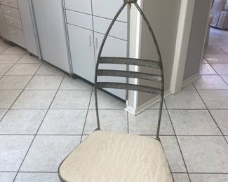 Dining chair