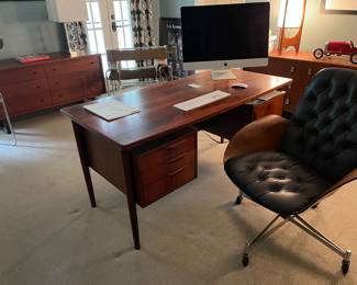 Mid-century office furnishings 