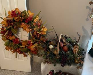 Autumn basket and beautiful autumn wreath
