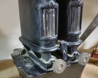 Rare Antique Taylor Boggis Cast Iron Oil Burner toaster