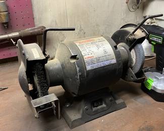 Bench grinder