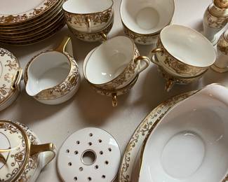Noritake china set