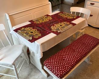 Country table and bench