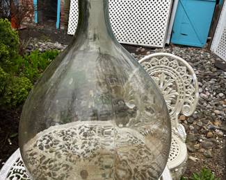Large demijohn bottle for wine making