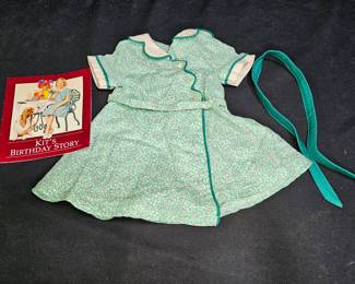 American Girl - Kit's Birthday Dress with Booklet