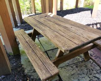 Smaller/kid sized picnic table